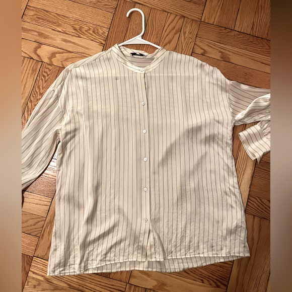 Vince Champagne Pinstripe Button Front Silk Blouse - Picture 7 of 9